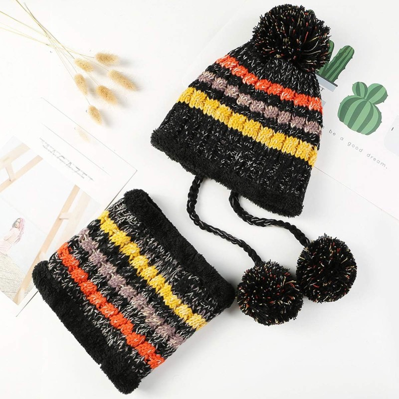 Women's winter beanie and circle scarf set in black, fleece lined chunky knit