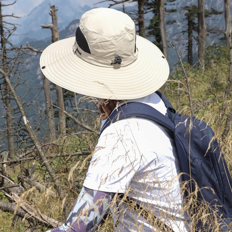 Adjustable Wide Brim Bucket Hat UV Protection Sun Hat Adjustable wide brim bucket hat with UV protection for men and women