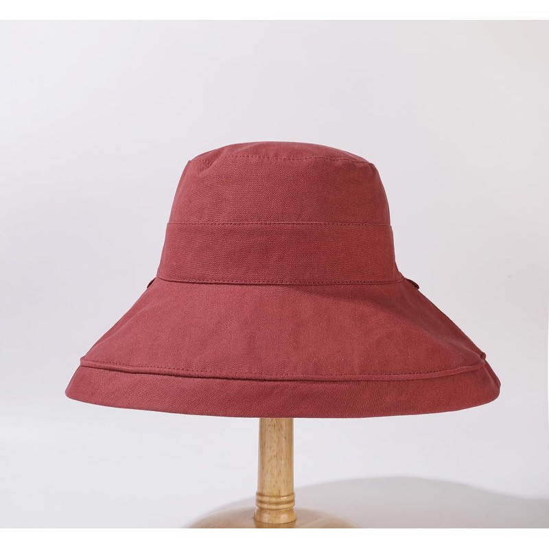 Reversible Packable Women's Wide Brim Sun Hat for Summer Use Women's reversible wide brim sun hat with UV protection for summer outdoor activities
